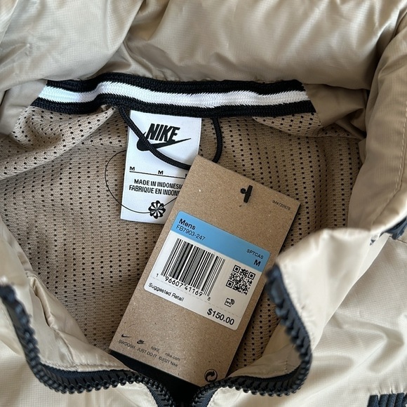Nike | Street Style Logo Jackets mens size medium - Picture 6 of 9